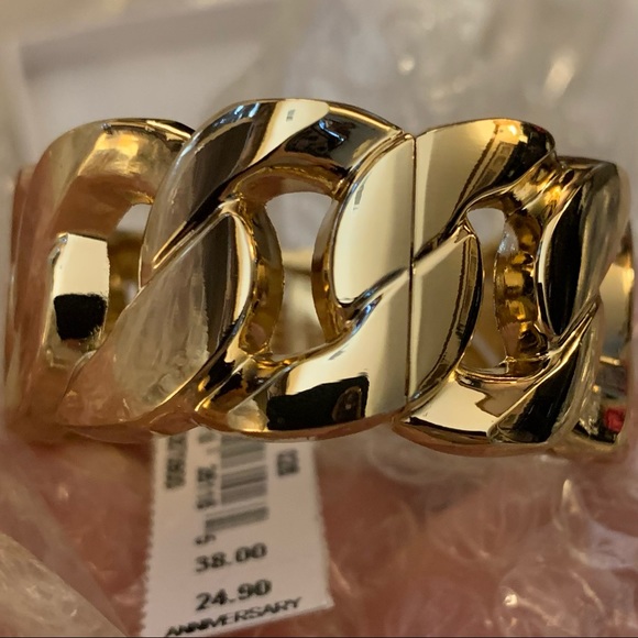 NWT Goldtone Chain Link Hinged Bangle Bracelet FINAL PRICE - Picture 8 of 13